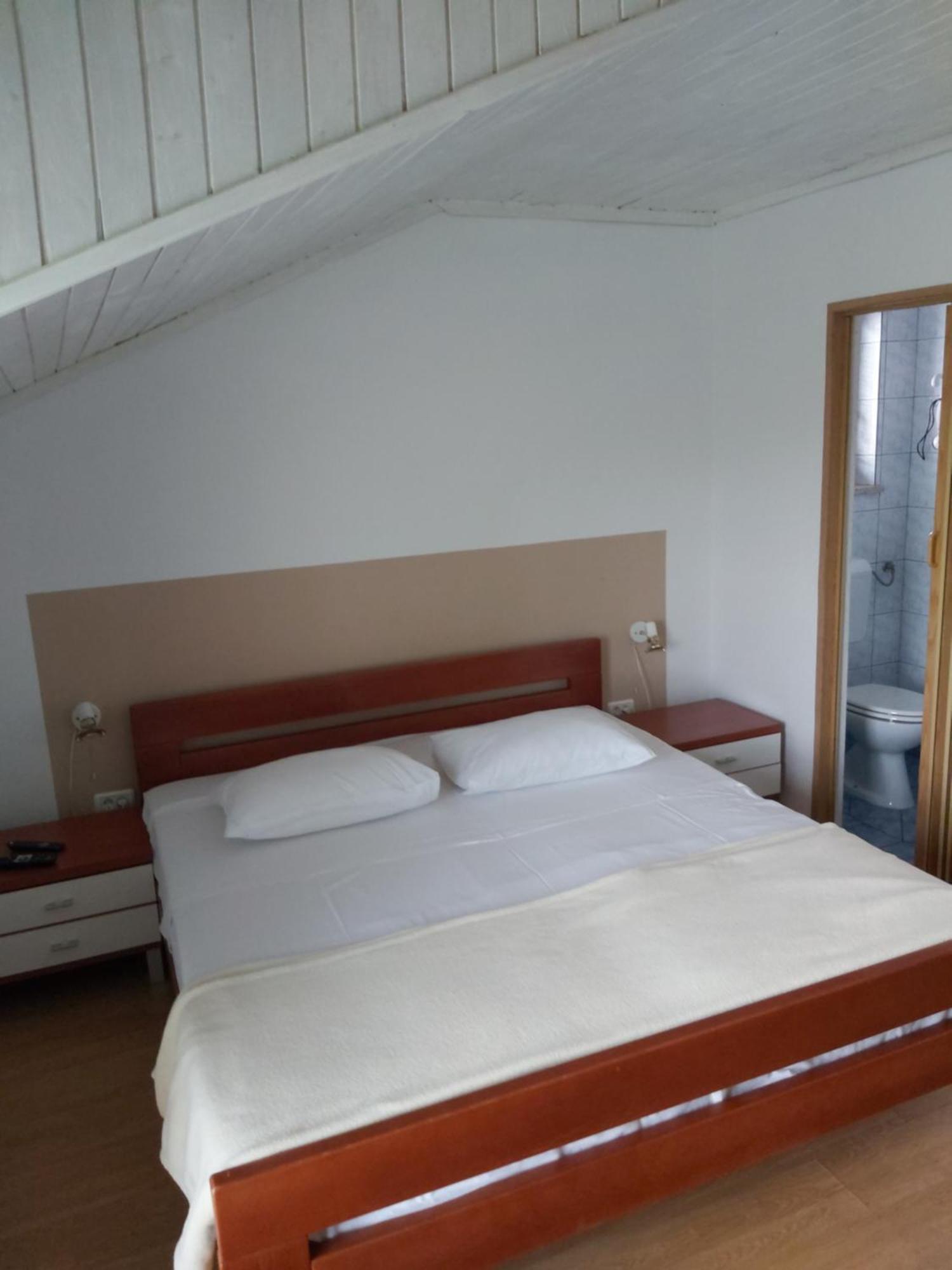 Rooms Zagon Postojna Exterior foto
