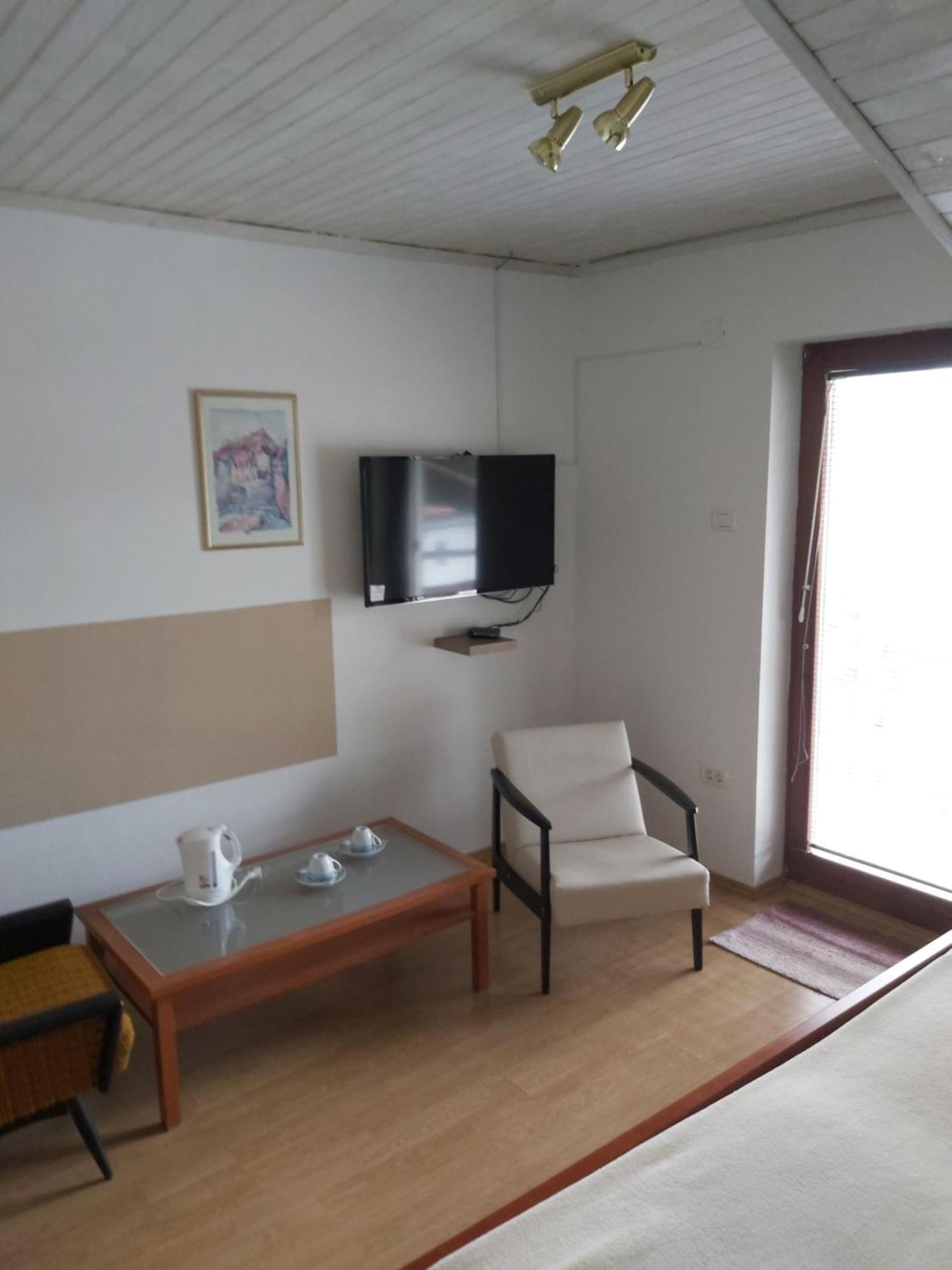 Rooms Zagon Postojna Exterior foto